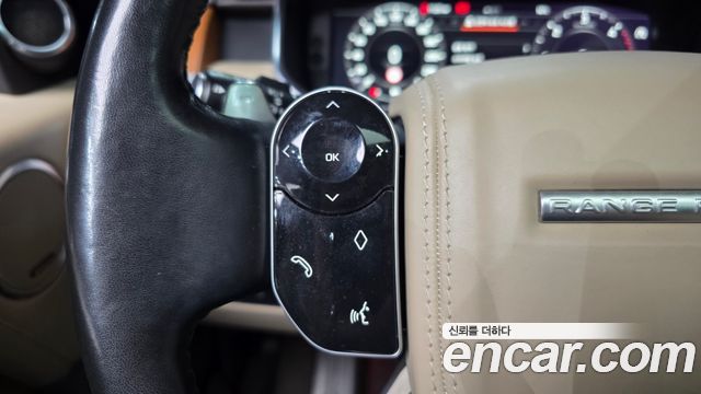 Land Rover Range Rover 2018 — photo 31