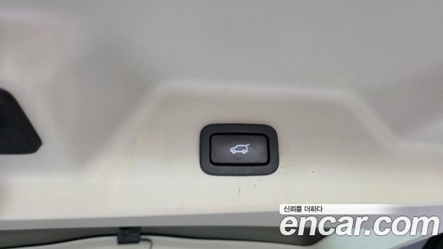 Land Rover Range Rover 2018 — photo 38