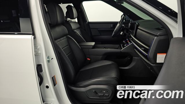 Hyundai Santafe 2025 — photo 17
