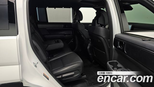 Hyundai Santafe 2025 — photo 18