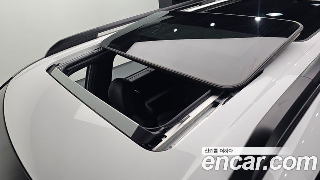 Hyundai Santafe 2025 — photo 24