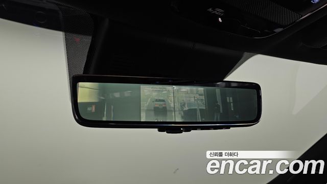 Hyundai Santafe 2025 — photo 34