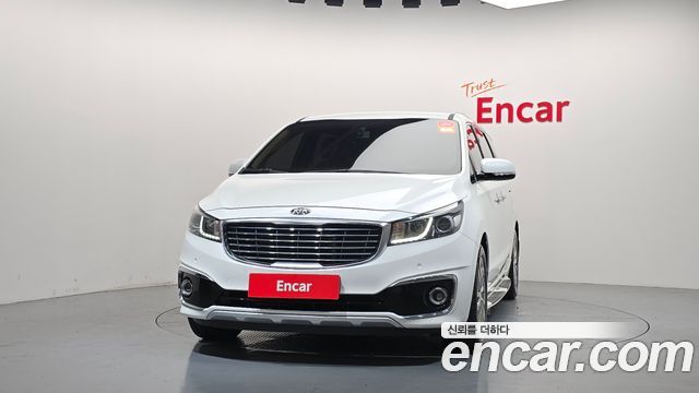Kia Canival 2017 — photo 3