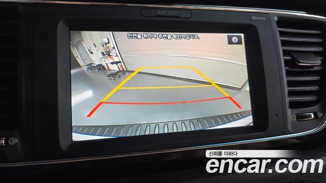 Kia Canival 2017 — photo 20