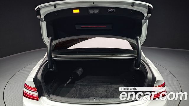 Genesis G80 2025 — photo 33