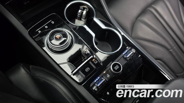 Kia K5 2023 — photo 12