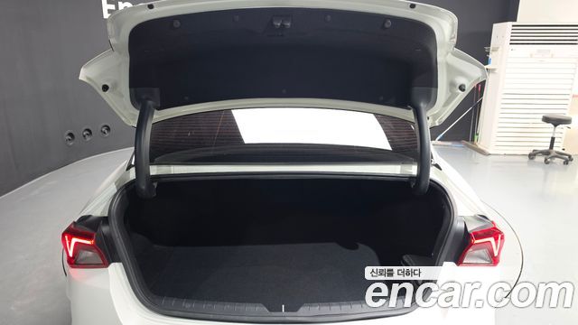 Kia K5 2023 — photo 26