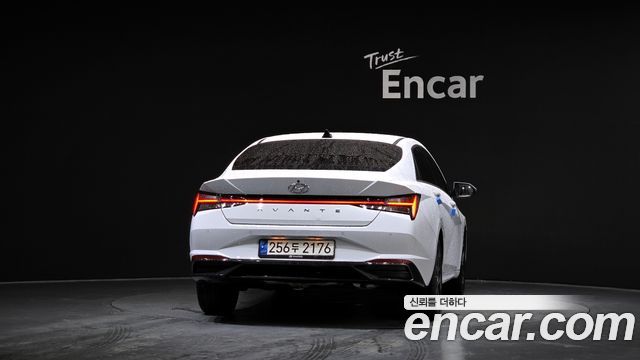 Hyundai AVANTE 2021 — photo 4