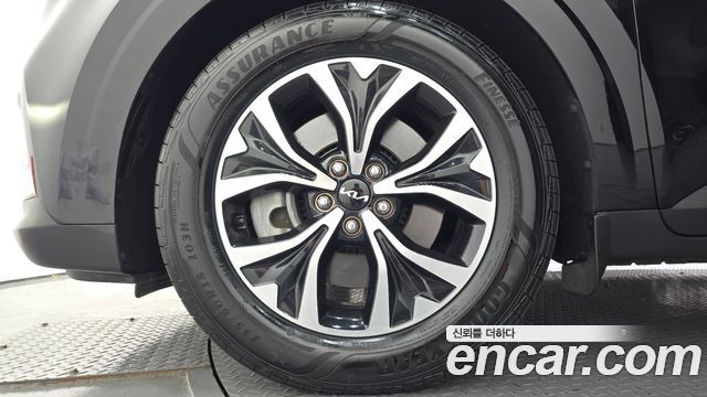 Kia Canival 2023 — photo 5