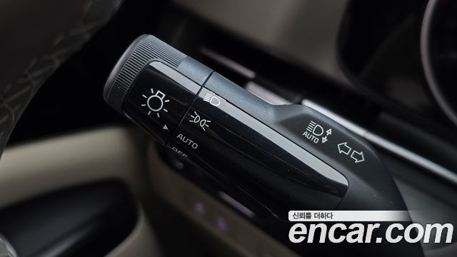 Kia Canival 2023 — photo 33