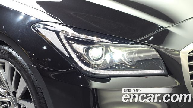 Genesis G80 2019 — photo 8