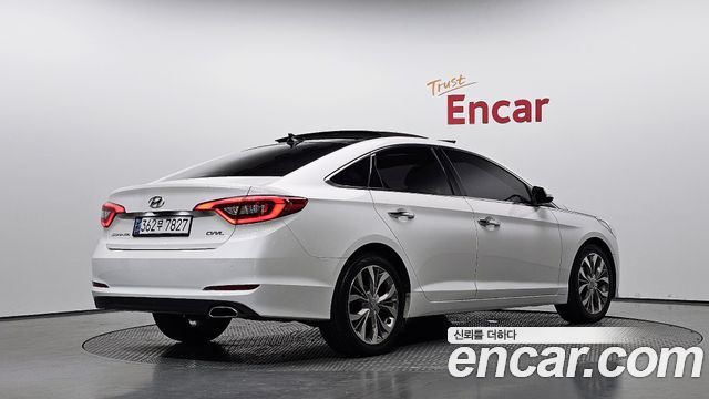 Hyundai Sonata 2015 — photo 2