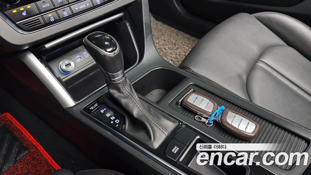 Hyundai Sonata 2015 — photo 12