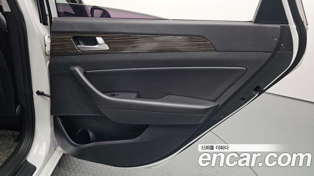 Hyundai Sonata 2015 — photo 15