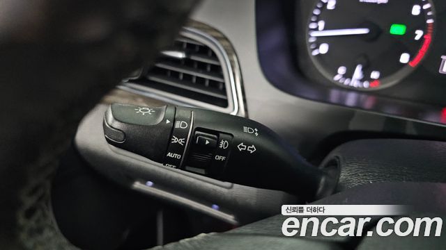 Hyundai Sonata 2015 — photo 22
