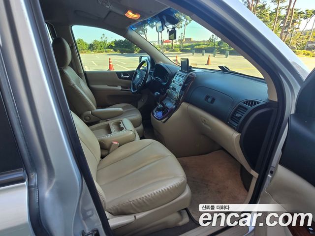 Kia Canival 2008 — photo 18