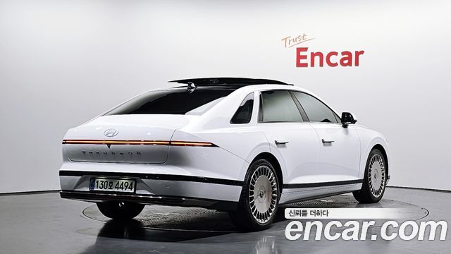 Hyundai Grandeur 2023 — photo 2