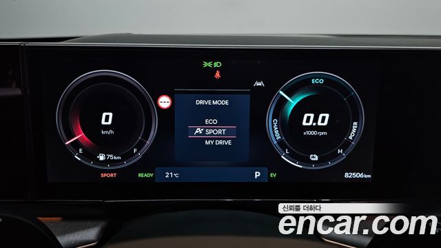 Hyundai Grandeur 2023 — photo 11