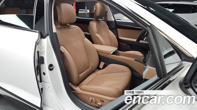 Hyundai Grandeur 2023 — photo 13