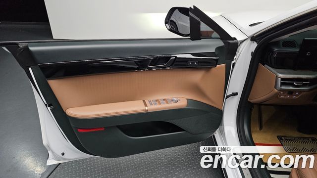 Hyundai Grandeur 2023 — photo 14
