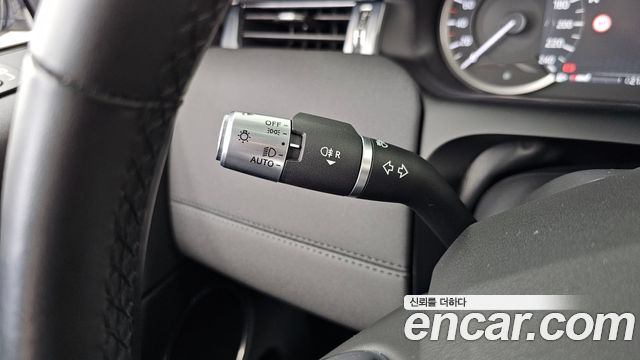 Land Rover Discovery Sport 2020 — photo 28