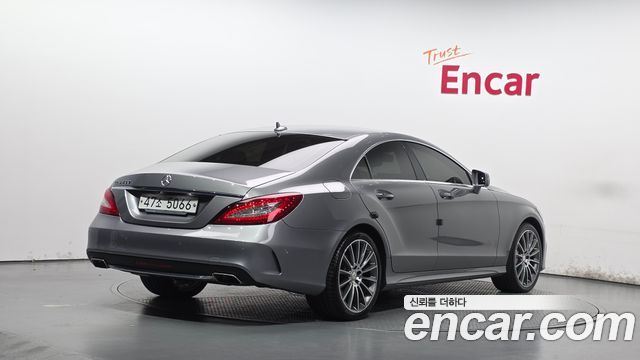 Mercedes-Benz CLS-Class 2015 — photo 2