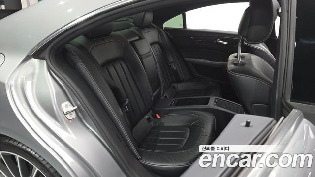 Mercedes-Benz CLS-Class 2015 — photo 12