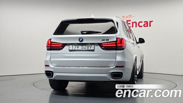 BMW X5 2018 — photo 4