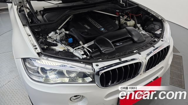 BMW X5 2018 — photo 6