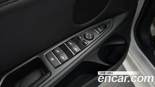 BMW X5 2018 — photo 27