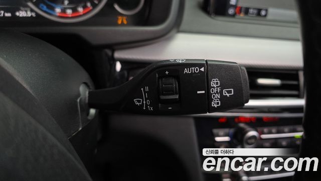 BMW X5 2018 — photo 31