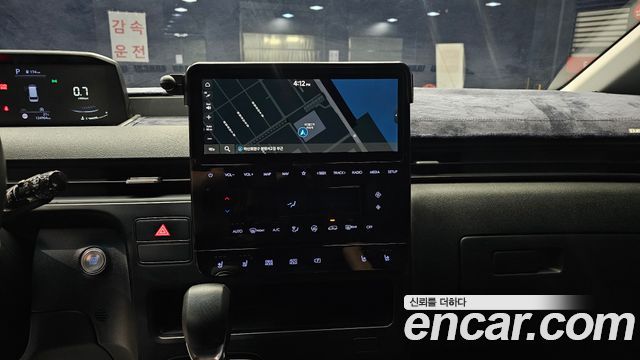 Hyundai Staria 2023 — photo 20