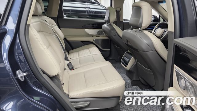 Lincoln Nautilus 2024 — photo 17