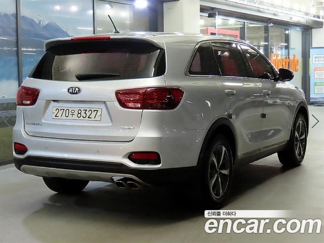 Kia Sorento 2019 — photo 4