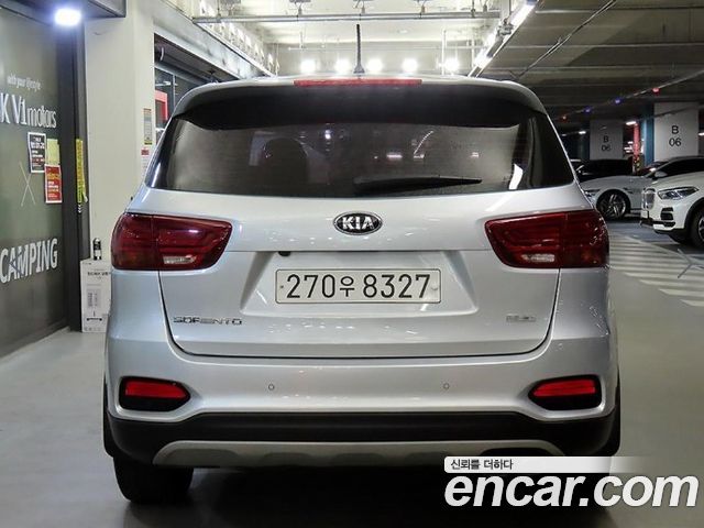 Kia Sorento 2019 — photo 5