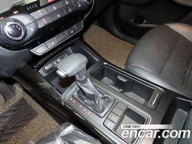Kia Sorento 2019 — photo 12