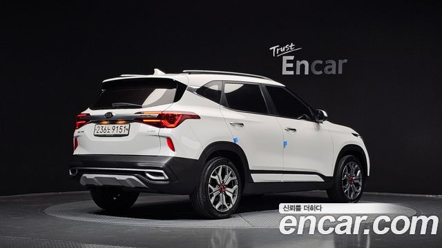 Kia Seltos 2020 — photo 2