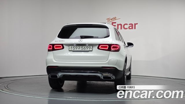 Mercedes-Benz GLC-Class 2021 — photo 4