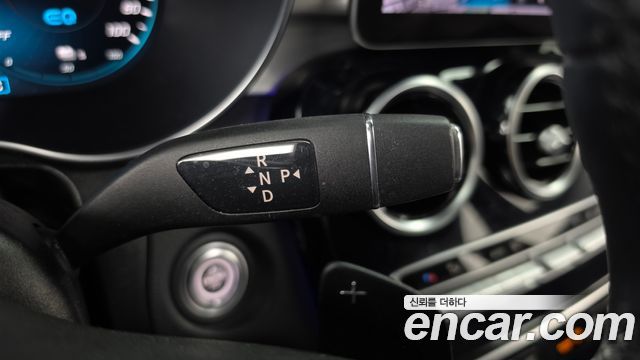 Mercedes-Benz GLC-Class 2021 — photo 12