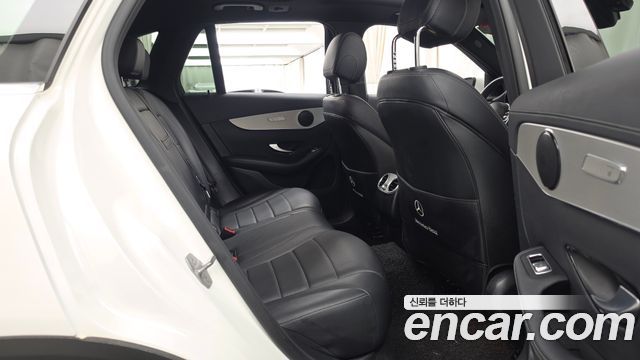 Mercedes-Benz GLC-Class 2021 — photo 18