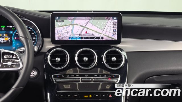 Mercedes-Benz GLC-Class 2021 — photo 20