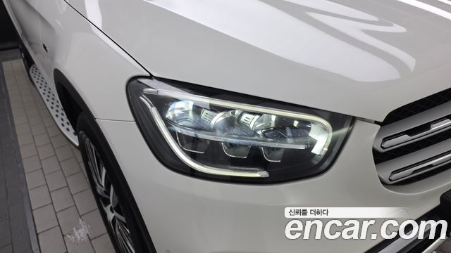 Mercedes-Benz GLC-Class 2021 — photo 8