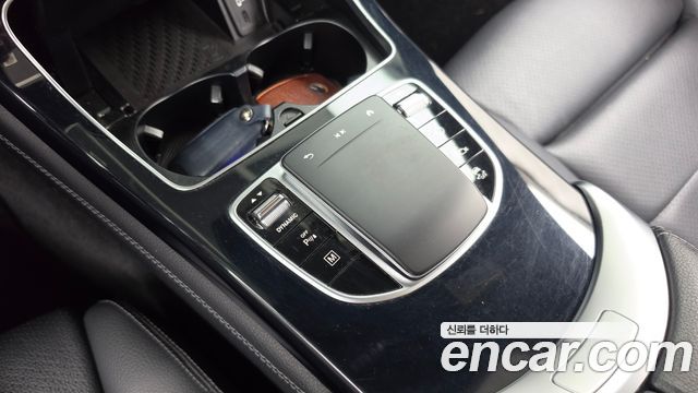 Mercedes-Benz GLC-Class 2021 — photo 33