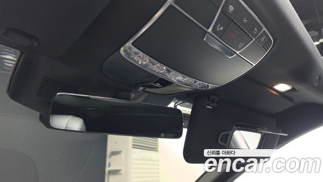 Mercedes-Benz S-Class 2018 — photo 28