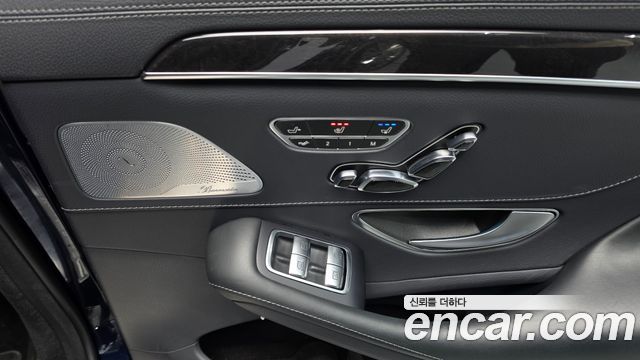 Mercedes-Benz S-Class 2018 — photo 30