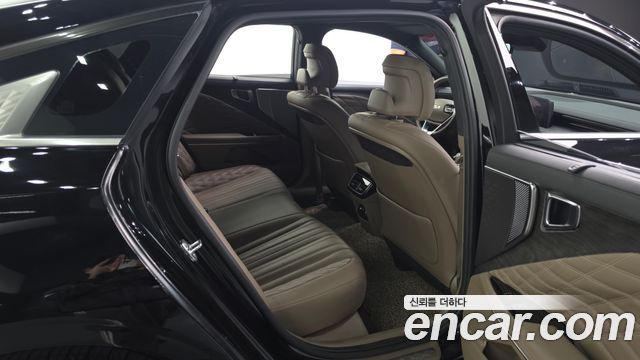 Kia K8 2022 — photo 17
