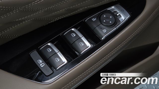 Kia K8 2022 — photo 25