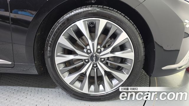 Kia K8 2022 — photo 7