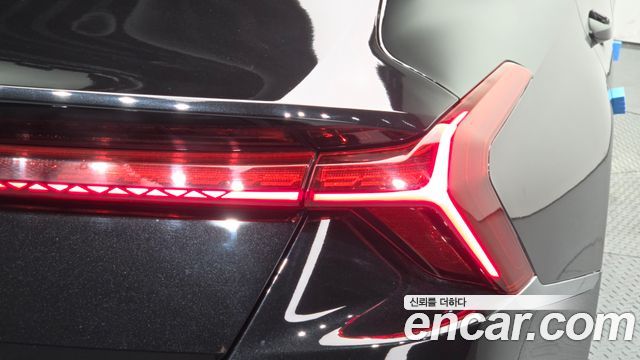 Kia K8 2022 — photo 9