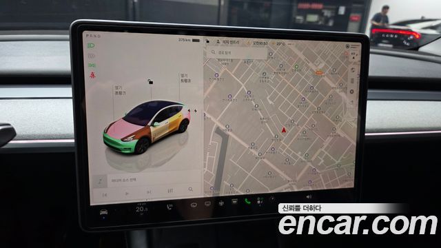 Tesla Model Y 2025 — photo 14